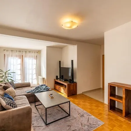 Templova - Old Town Large With Terrace Apartment Prague
